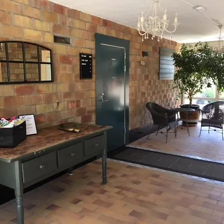 Aloe Vera Gaardens B & B Bed and Breakfast *